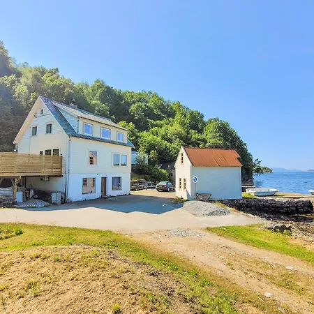 Holiday home Pet Friendly In With Wifi *