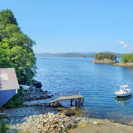 Awesome In With House Sea View Fitjar