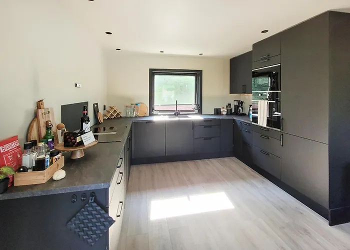 Vakantiehuis In With House Sea View